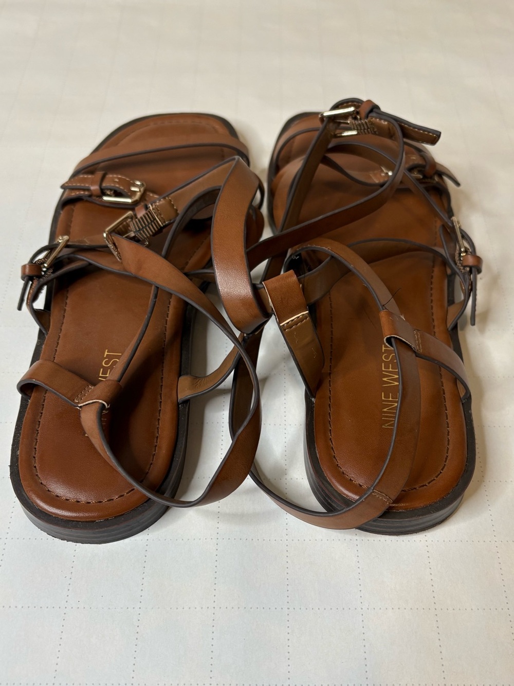 Nine West sz 7 Brown Gladiator Strappy Flat Sandals New No Box (22) - Picture 3 of 7